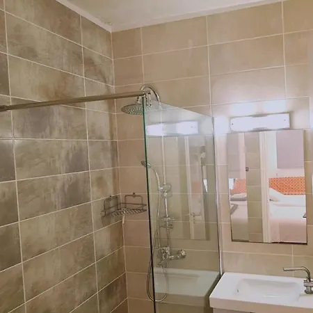 Nissi Heaven Apartment